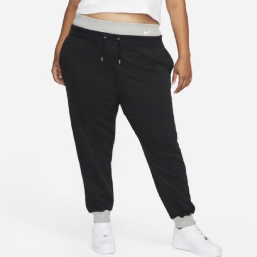 NWT Nike Easy Fleece Joggers 1X